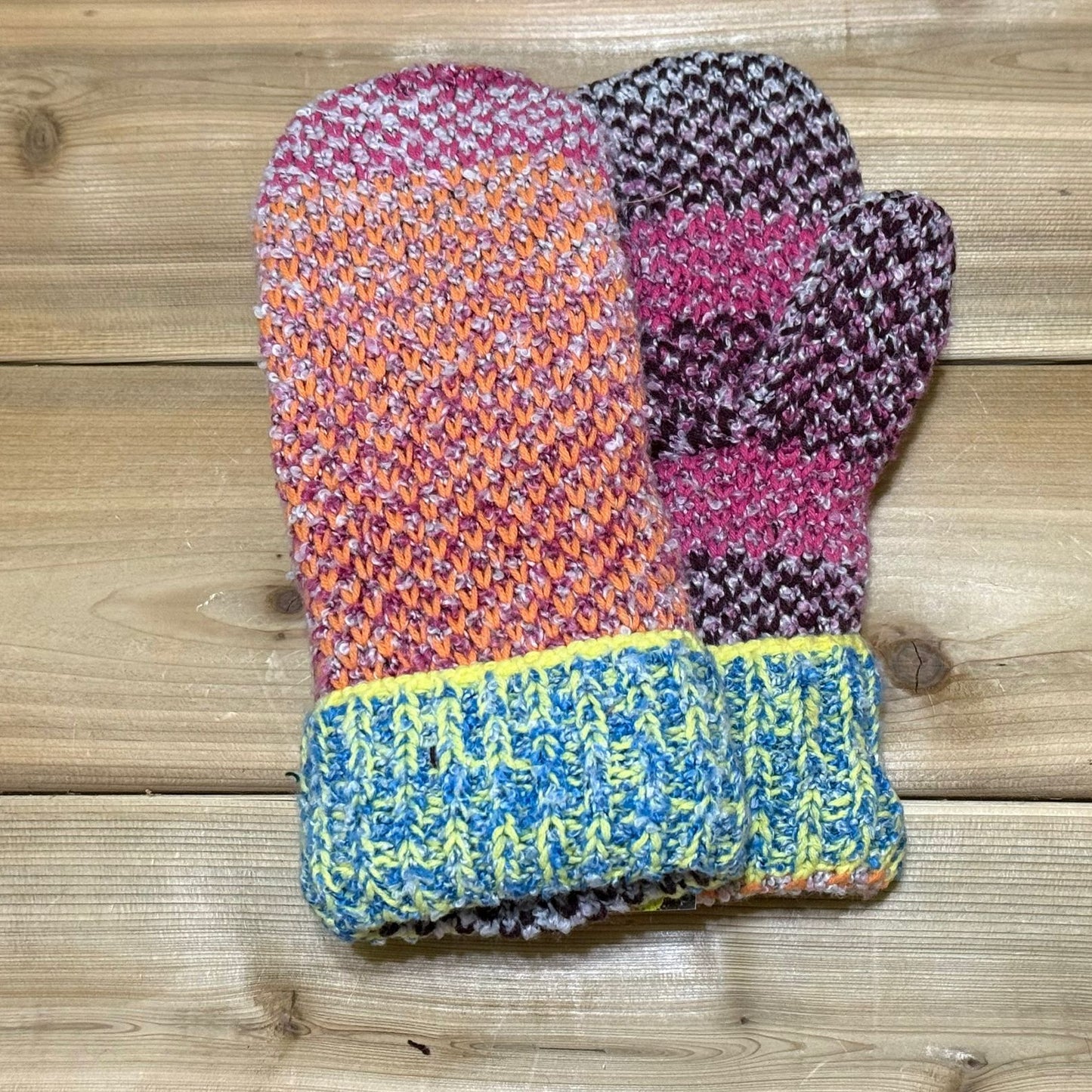 Sweater Mittens 020