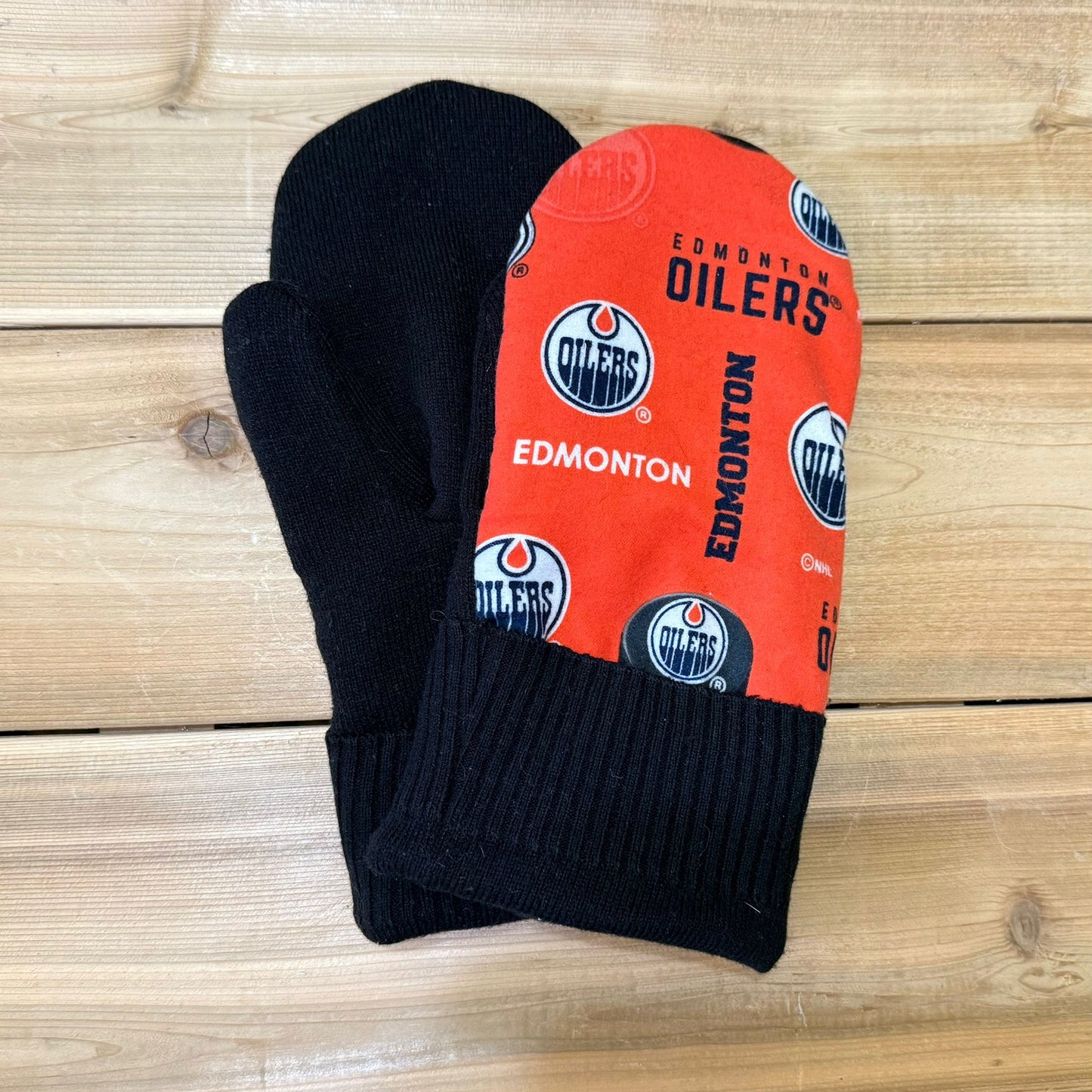 Sweater Mittens 075