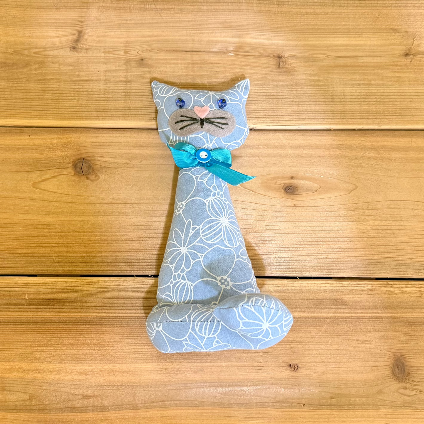 Crafts 002 Light Blue Cat