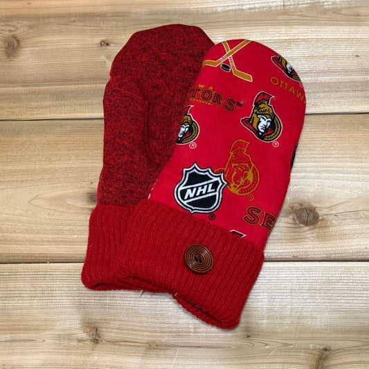 Sweater Mittens 001
