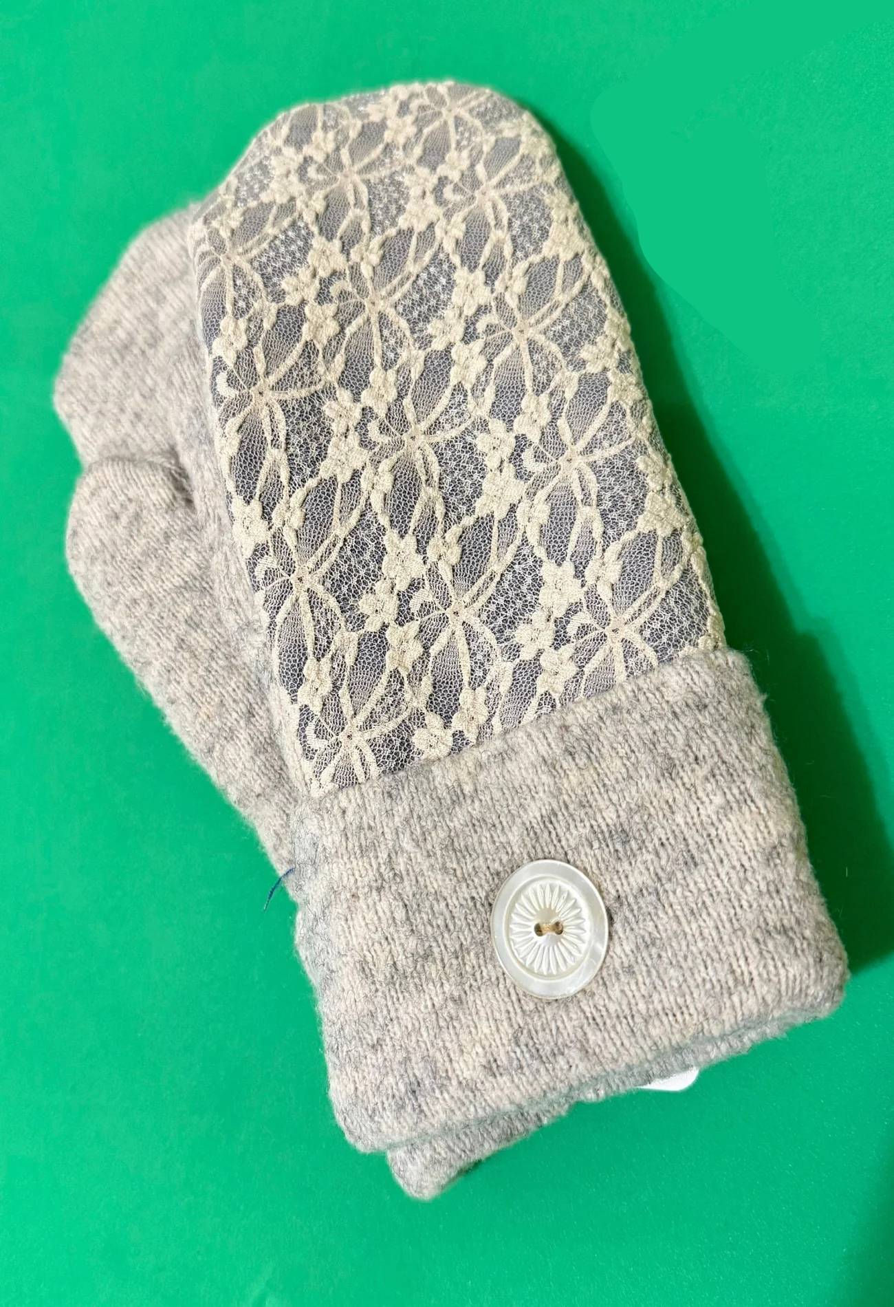Sweater Mittens 018