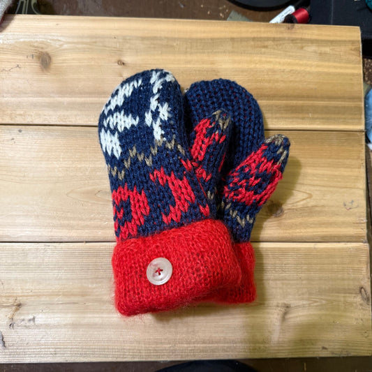 Sweater Mittens 042