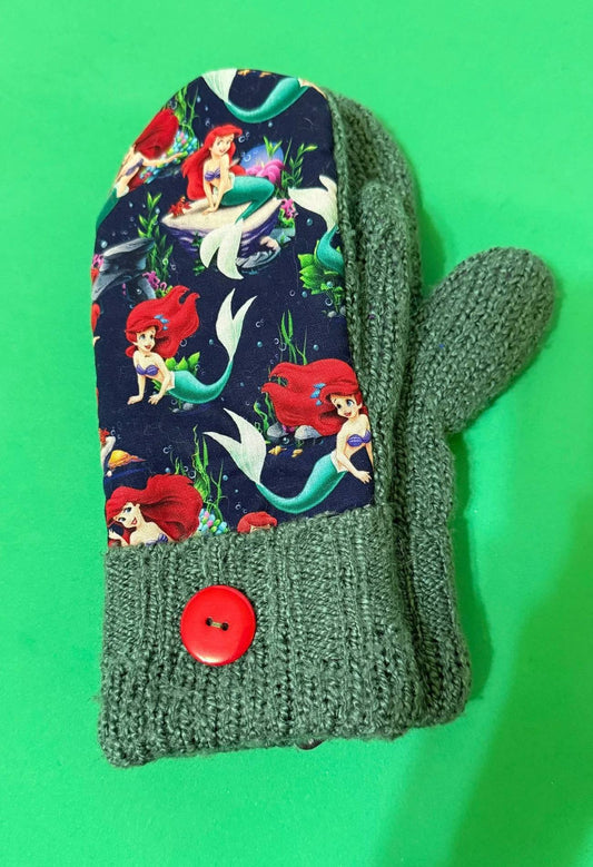 Sweater Mittens 008