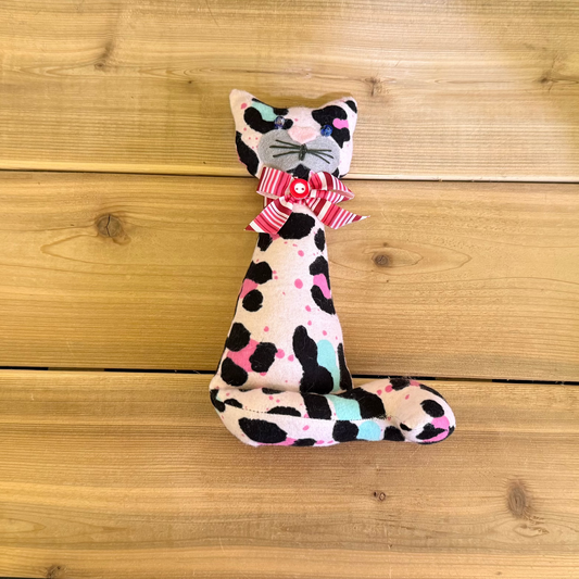 Crafts 003 Spotted Cat