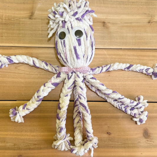 Crafts 009 White and Purple Octopus