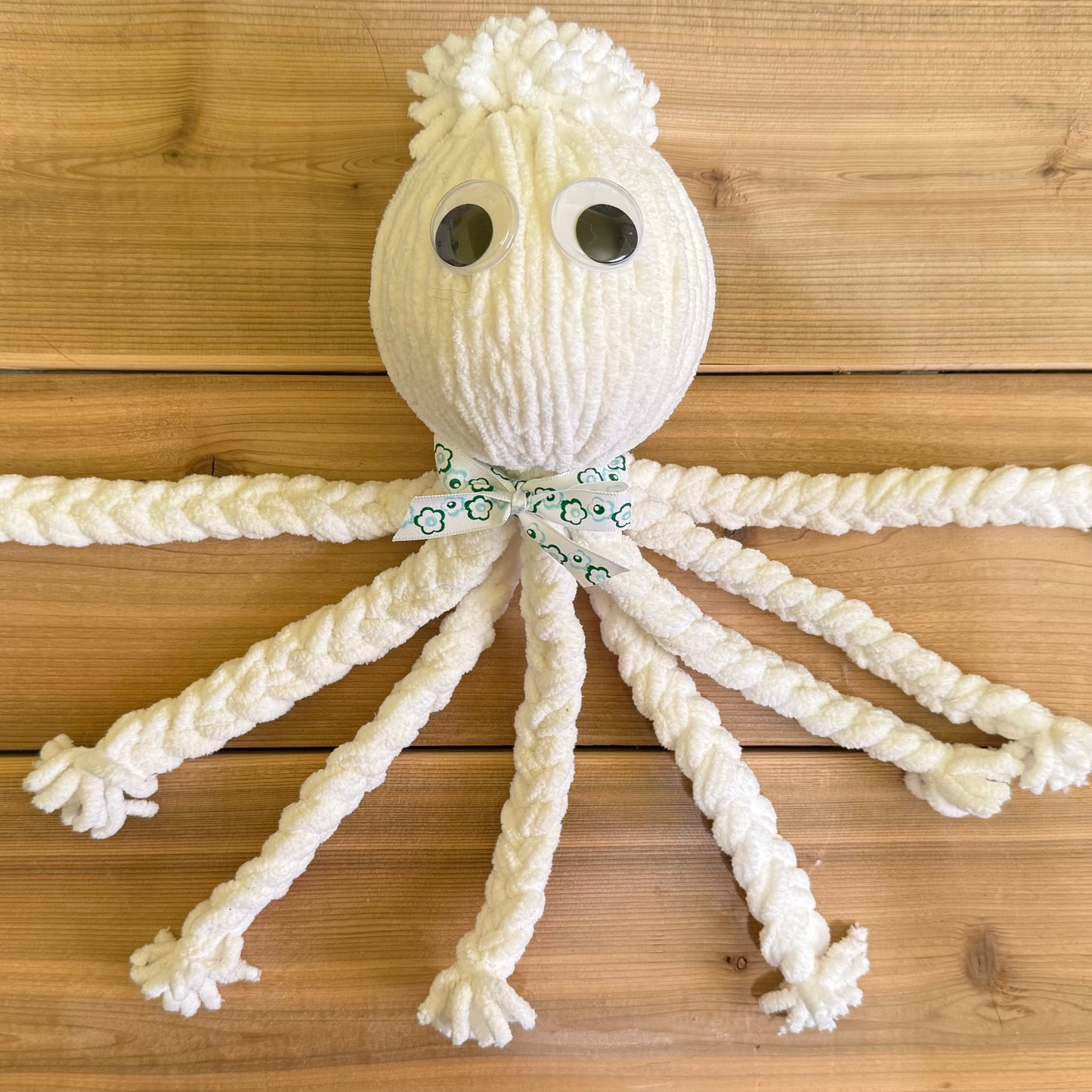Crafts 008 White Octopus