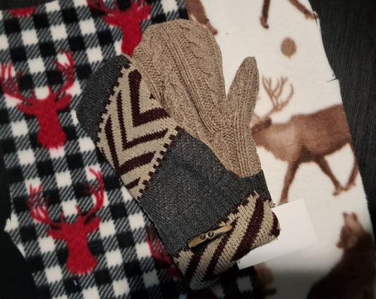 Sweater Mittens 026