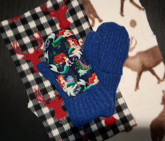 Sweater Mittens 031
