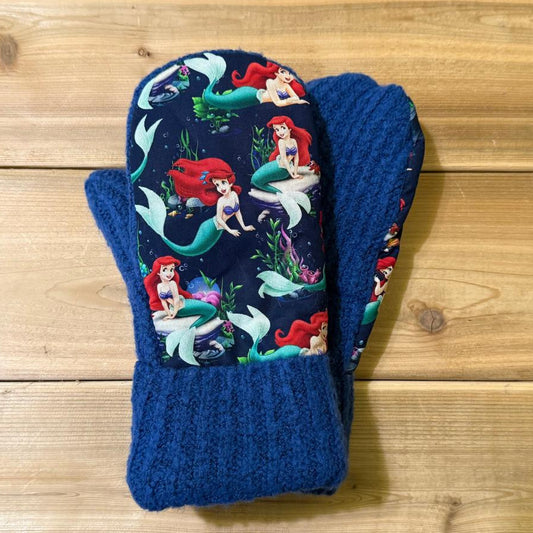 Sweater Mittens 031