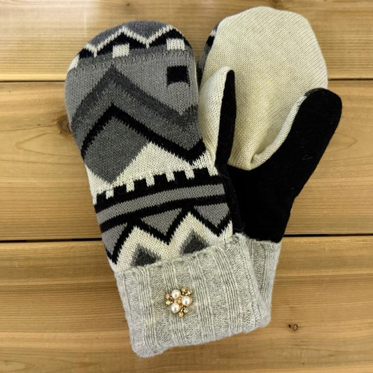 Sweater Mittens 011