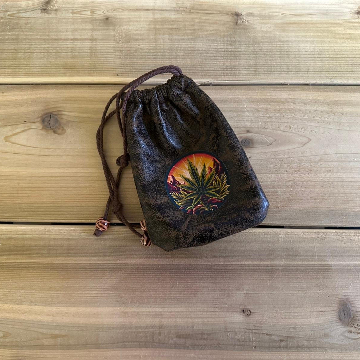 Pouch 003